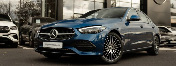 Спеціальна пропозиція на Mercedes-Benz C-Class 2024 року випуску